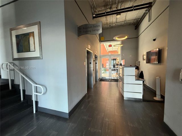 2001 Biscayne Blvd 2402, Miami, FL 33137