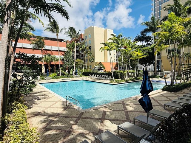 2001 Biscayne Blvd 2402, Miami, FL 33137