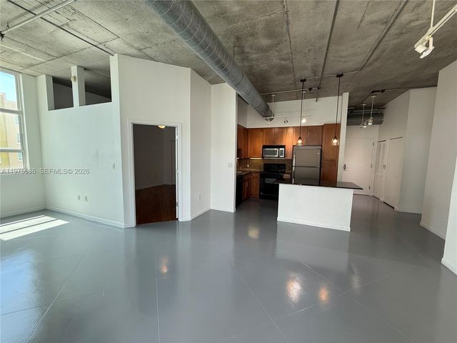 2001 Biscayne Blvd 2402, Miami, FL 33137