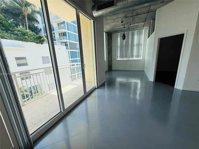 2001 Biscayne Blvd 2402, Miami, FL 33137
