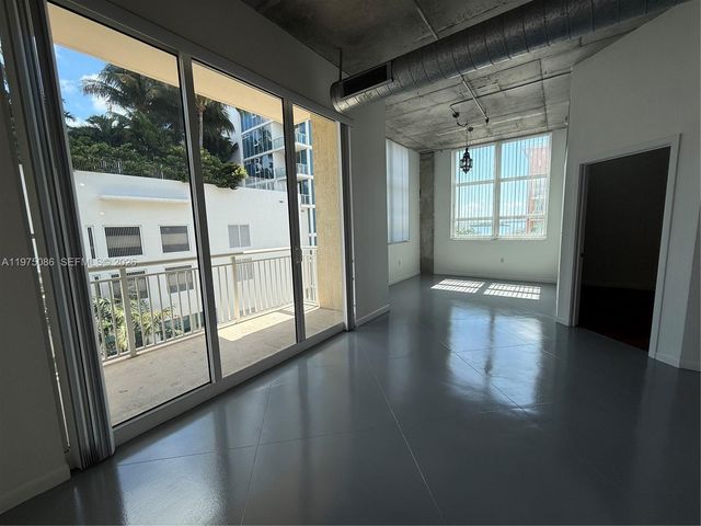 2001 Biscayne Blvd 2402, Miami, FL 33137