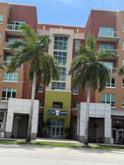2001 Biscayne Blvd 2402, Miami, FL 33137