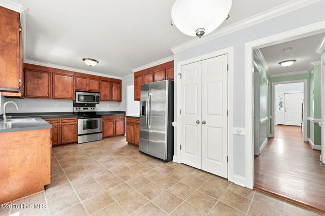 3298 Bessemer Drive, Greenville, NC 27858