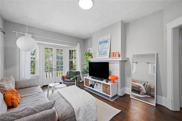 2280 Bellfield Avenue 3, Cleveland Heights, OH 44106