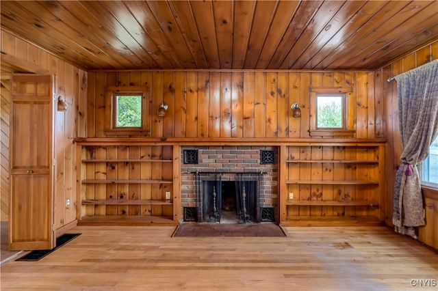 12811 Wright Street, Adams, NY 13606