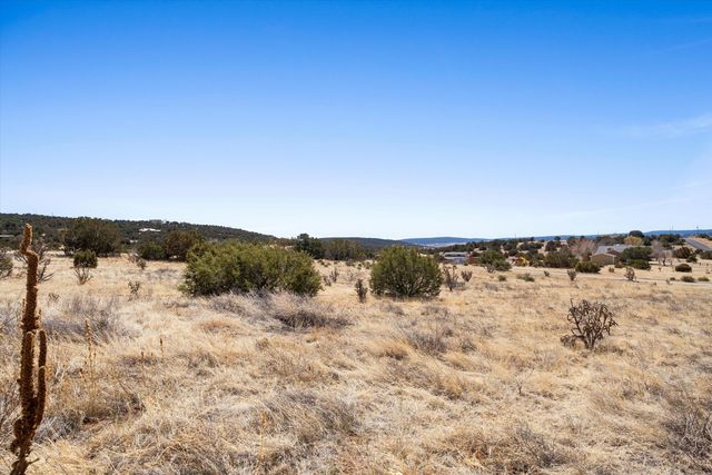 30 CRESTVIEW Road, Edgewood, NM 87015