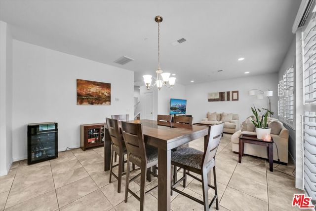 15686 Slowik Court, Fontana, CA 92336