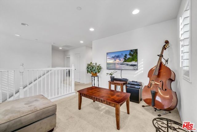 15686 Slowik Court, Fontana, CA 92336