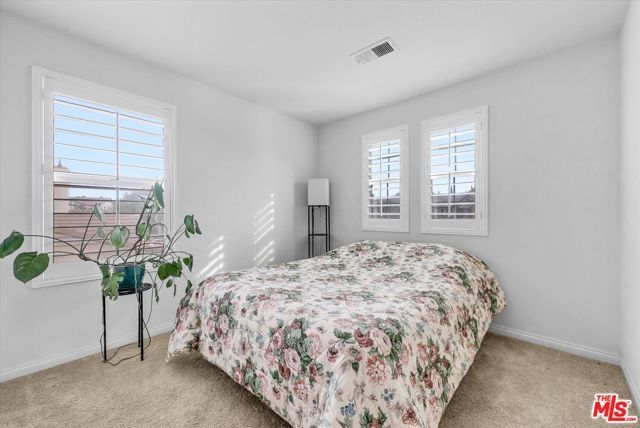 15686 Slowik Court, Fontana, CA 92336