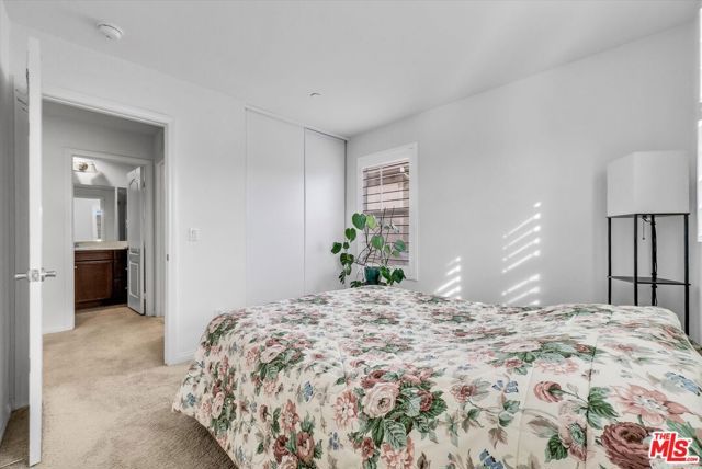 15686 Slowik Court, Fontana, CA 92336