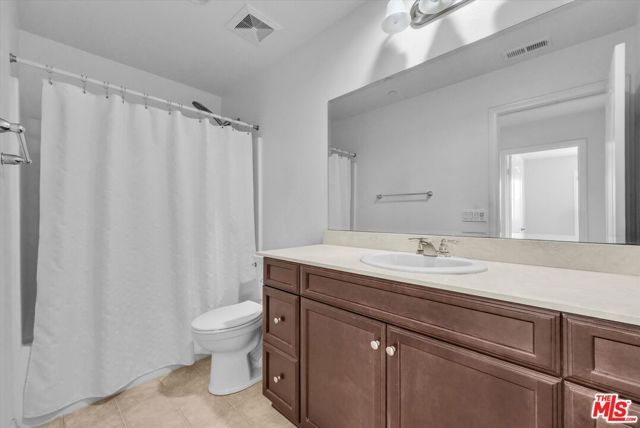 15686 Slowik Court, Fontana, CA 92336