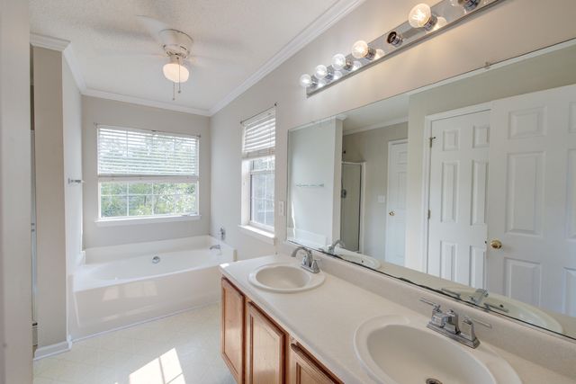 113 Britton Lane, North Charleston, SC 29418