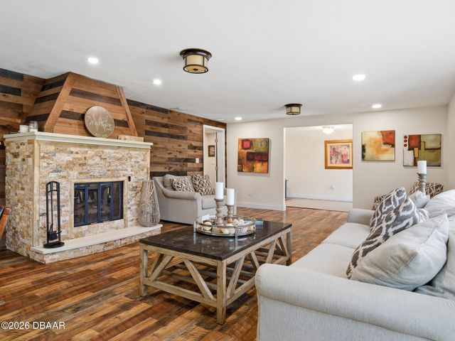 428 N Riverside Drive, Edgewater, FL 32132