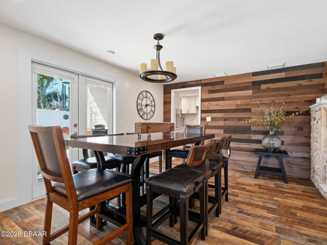 428 N Riverside Drive, Edgewater, FL 32132