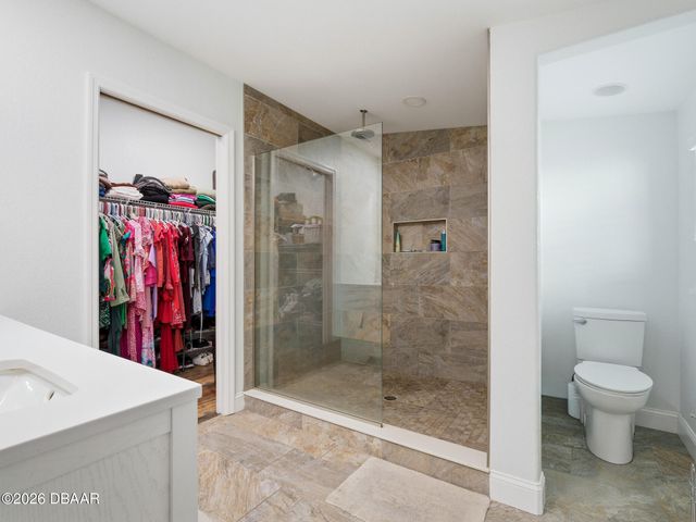 428 N Riverside Drive, Edgewater, FL 32132