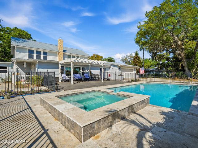 428 N Riverside Drive, Edgewater, FL 32132