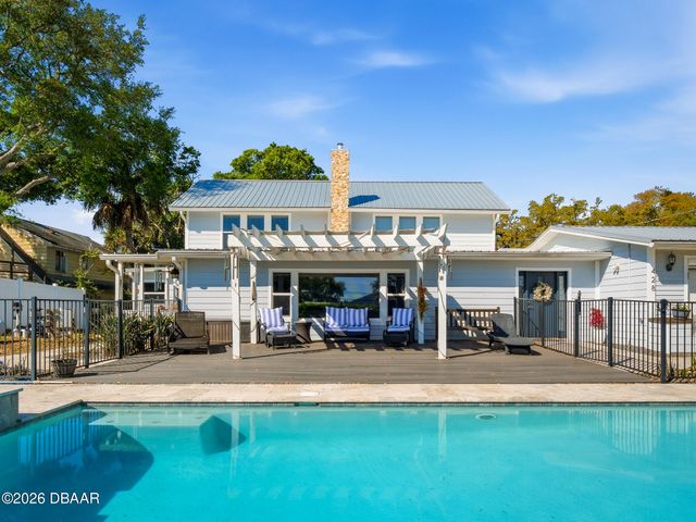 428 N Riverside Drive, Edgewater, FL 32132