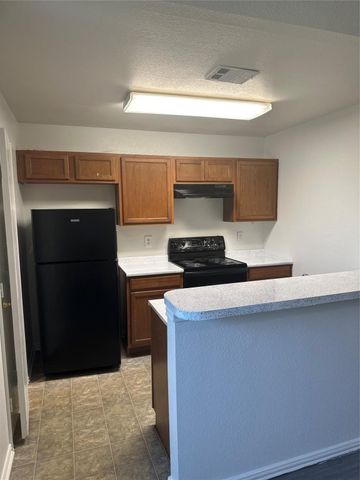 609 Kings Way Drive A, Mansfield, TX 76063