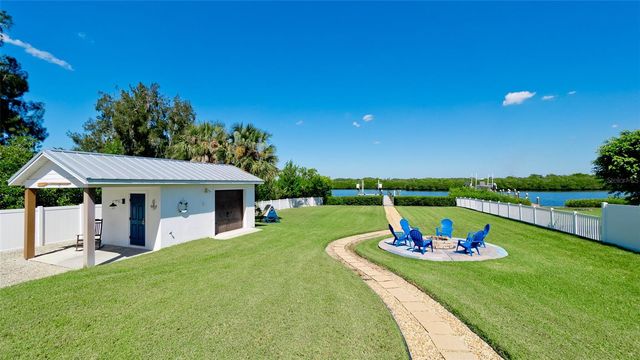 2111 51ST BOULEVARD E, Bradenton, FL 34208