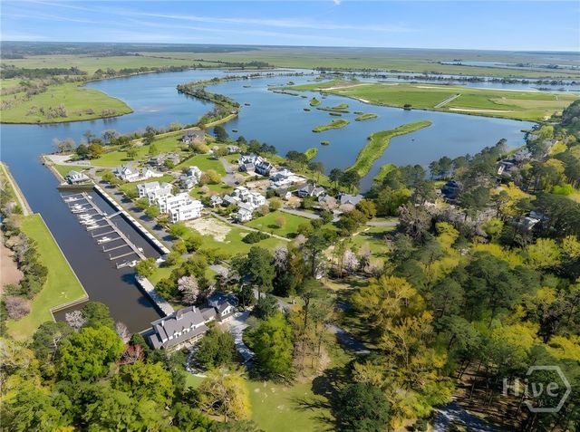 652 Silk Hope Drive, Richmond Hill, GA 31324