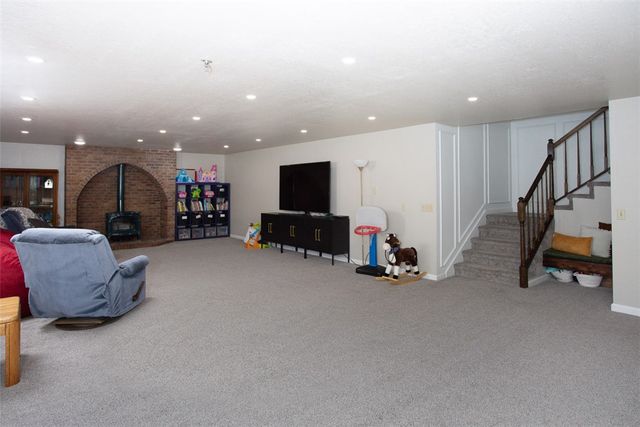 1061 Strawberry Avenue, Billings, MT 59105