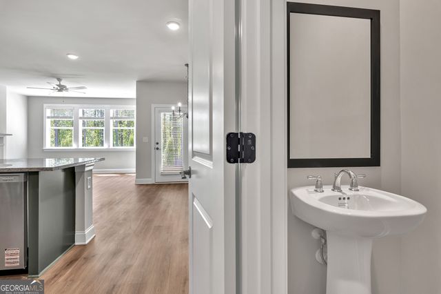 1512 Thurcroft Lane, Lawrenceville, GA 30043