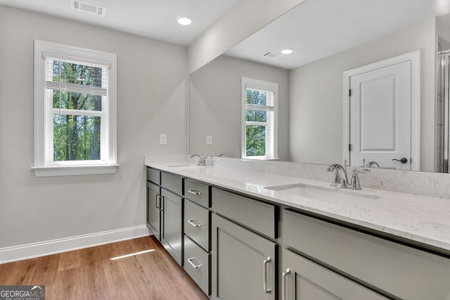 1512 Thurcroft Lane, Lawrenceville, GA 30043