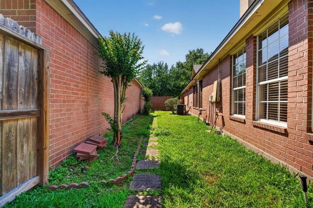 4403 Bellington Court, Houston, TX 77345