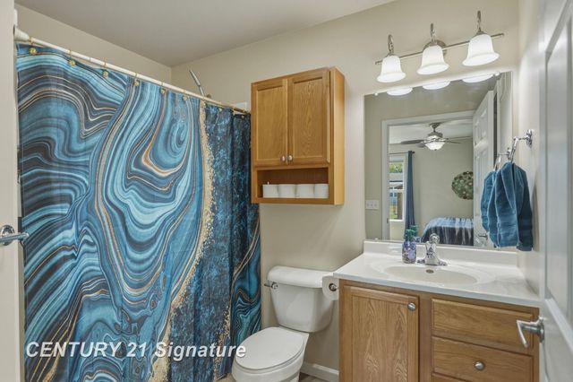 2187 Moonglow Court, Saginaw Twp, MI 48603
