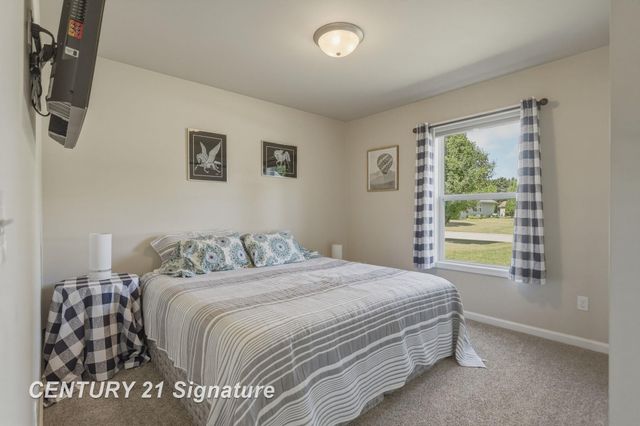 2187 Moonglow Court, Saginaw Twp, MI 48603