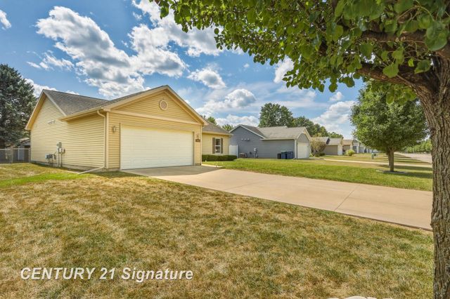 2187 Moonglow Court, Saginaw Twp, MI 48603