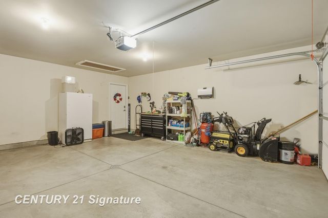 2187 Moonglow Court, Saginaw Twp, MI 48603