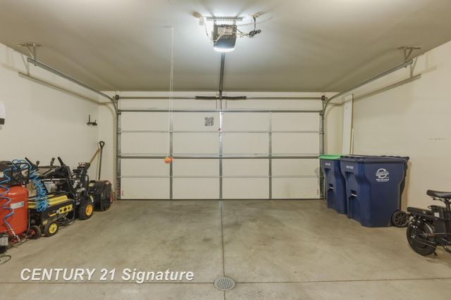 2187 Moonglow Court, Saginaw Twp, MI 48603