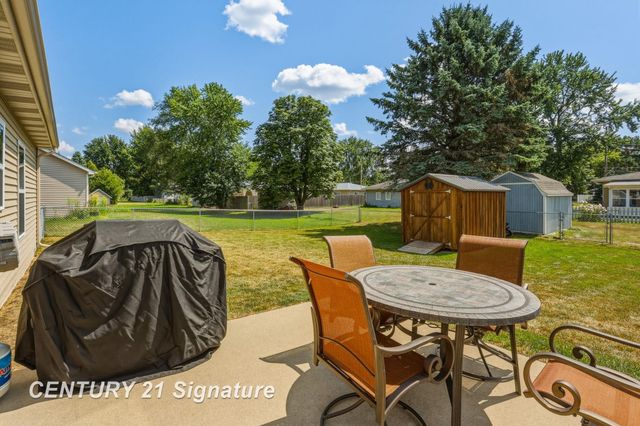 2187 Moonglow Court, Saginaw Twp, MI 48603
