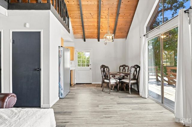 24220 Arroyo Court, Tehachapi, CA 93561