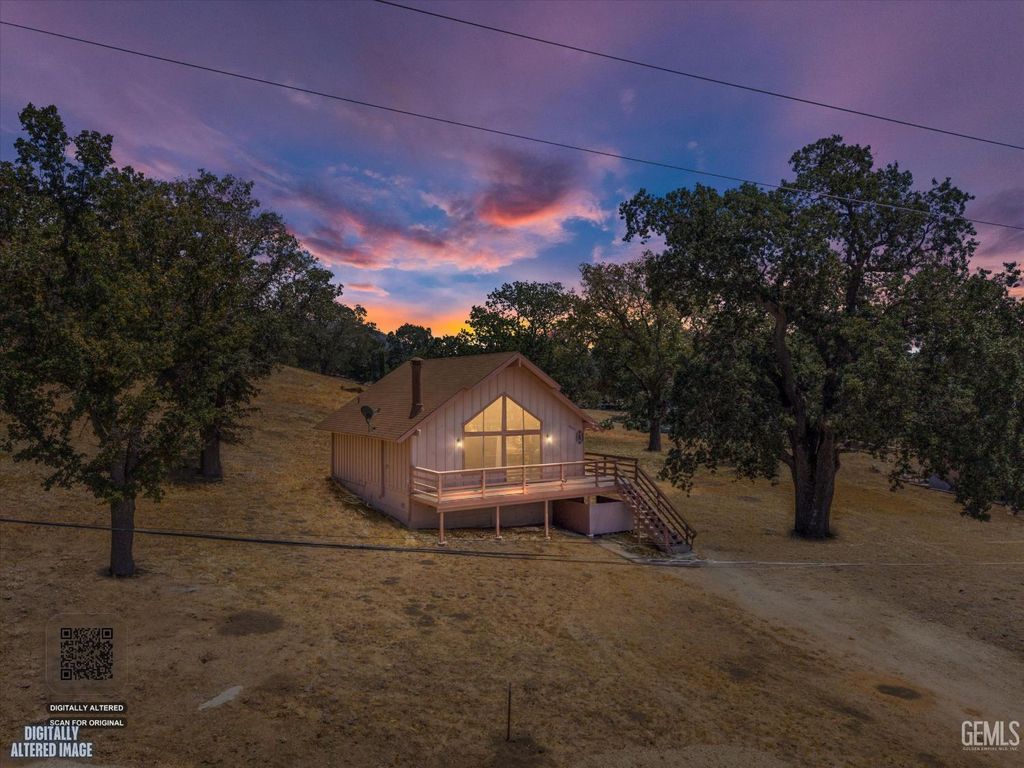 24220 Arroyo Court, Tehachapi, CA 93561