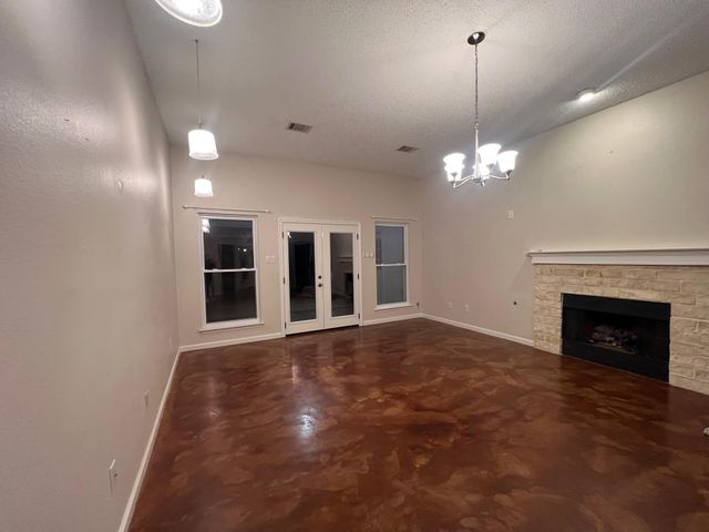 1008 Charter Oak Street, Allen, TX 75002