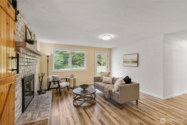 8377 Glenwood Road SW, Port Orchard, WA 98367