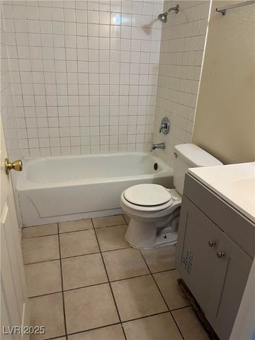 4783 Corsaire Avenue, Las Vegas, NV 89115