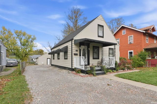 909 Mckinnie Avenue, Fort Wayne, IN 46806