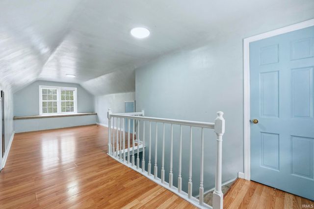 909 Mckinnie Avenue, Fort Wayne, IN 46806