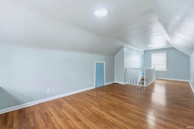 909 Mckinnie Avenue, Fort Wayne, IN 46806