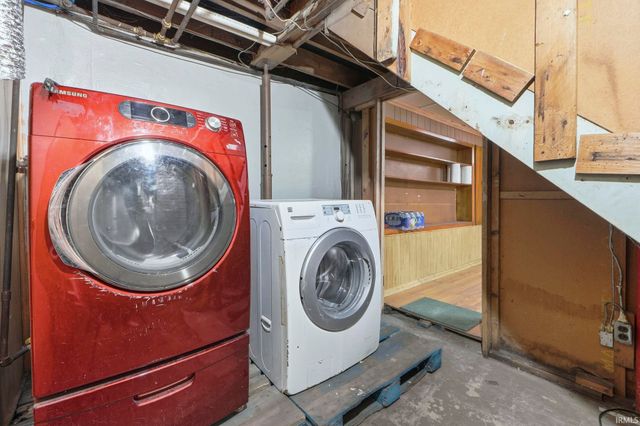 909 Mckinnie Avenue, Fort Wayne, IN 46806