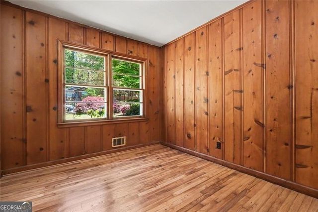 1689 San Gabriel Avenue, Decatur, GA 30032