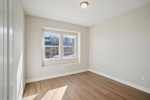 609 Santa Ynez Way, Marina, CA 93933