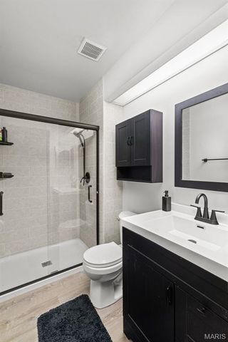 1188 Boardwalk Avenue, Florissant, MO 63031