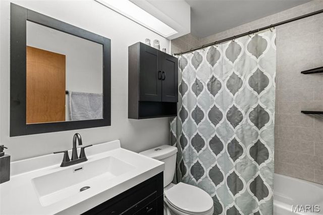 1188 Boardwalk Avenue, Florissant, MO 63031