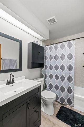 1188 Boardwalk Avenue, Florissant, MO 63031