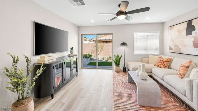 2200 Abraham Avenue, Las Vegas, NV 89106