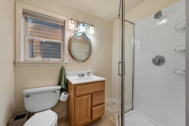 1751 N Franklin PLACE, Milwaukee, WI 53202